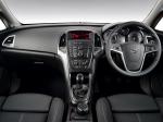 Opel Astra Sedan 2013 года (ZA)